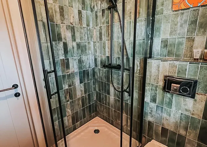 Tiny Oasis - Steps From Oldtown * קלייפדה