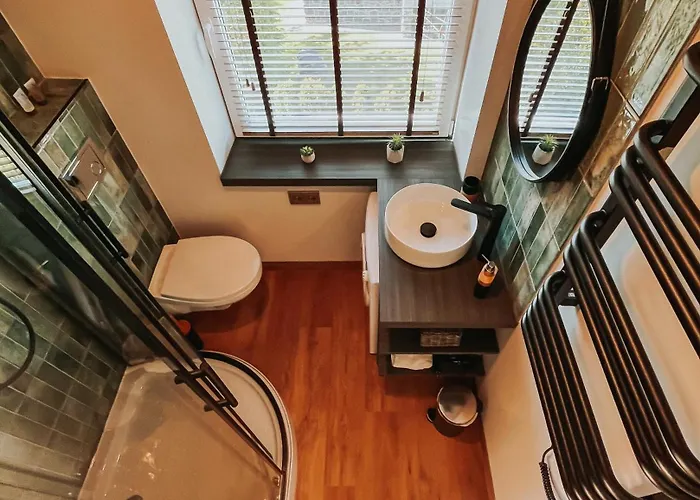 Tiny Oasis - Steps From Oldtown 公寓 *